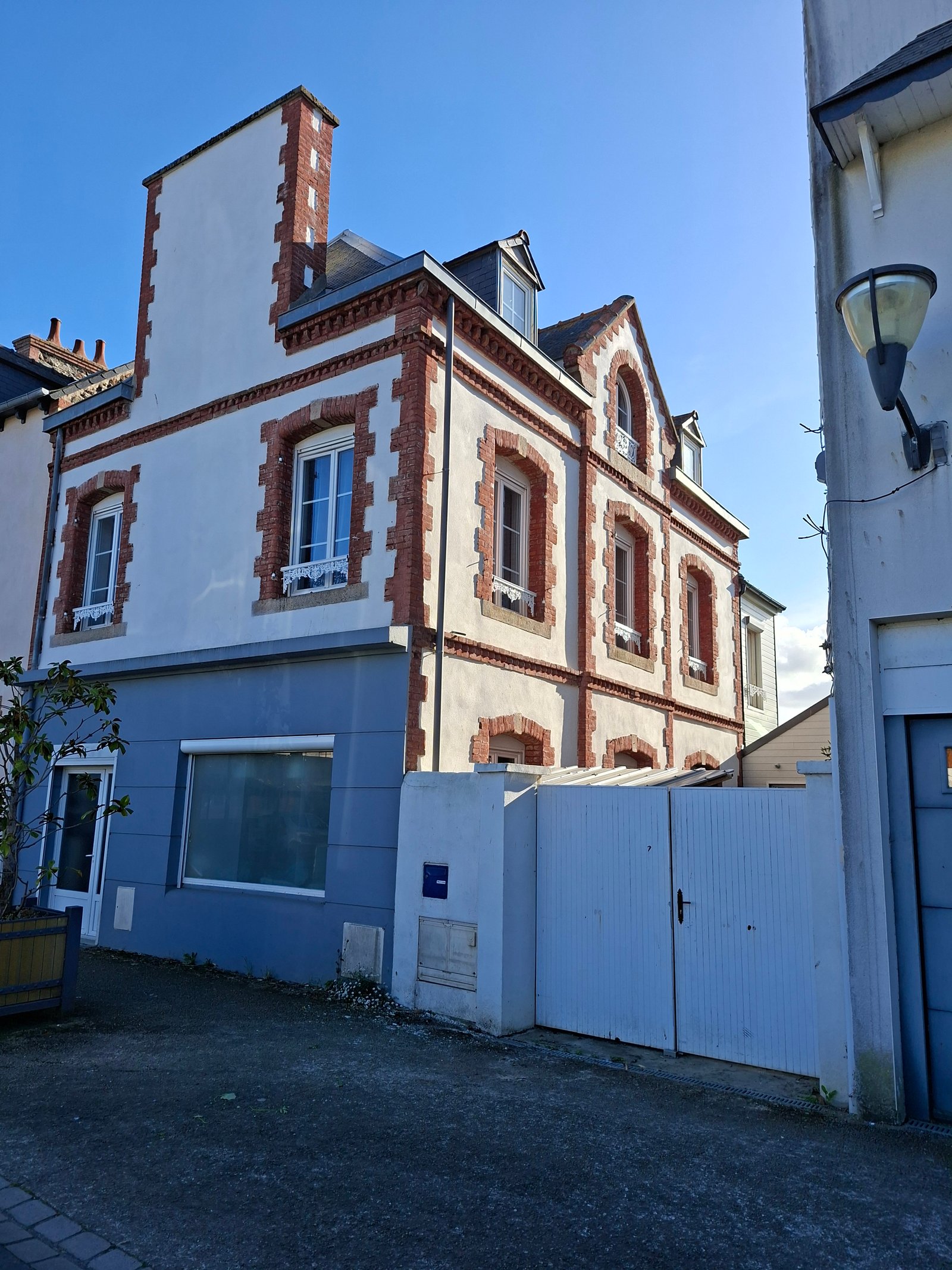 Hent-Eon house